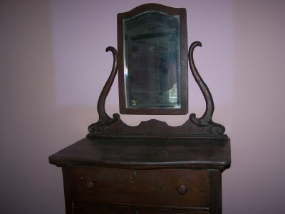 dressermirror